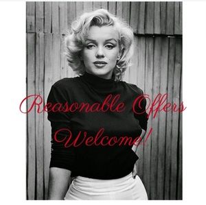 Reasonable Offers Welcome!💋Sorry No Trades Please